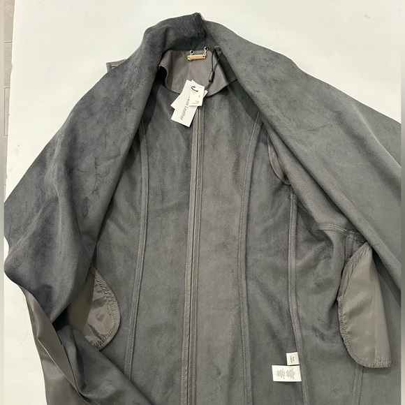 T. Tahari Faux Suede Leather Waterfall Open Front Vest Grey size Small - Picture 5 of 16